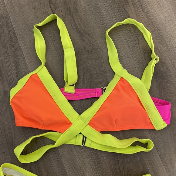 Colour block bikini set - Picture 2 of 4